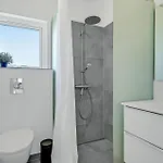 6 Bedroom Stunning In Casa vacanze *