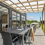 Casa vacanze 6 Bedroom Stunning In