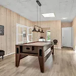 6 Bedroom Stunning In Casa vacanze *