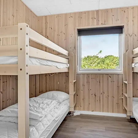 6 Bedroom Stunning In Сasa de vacaciones *