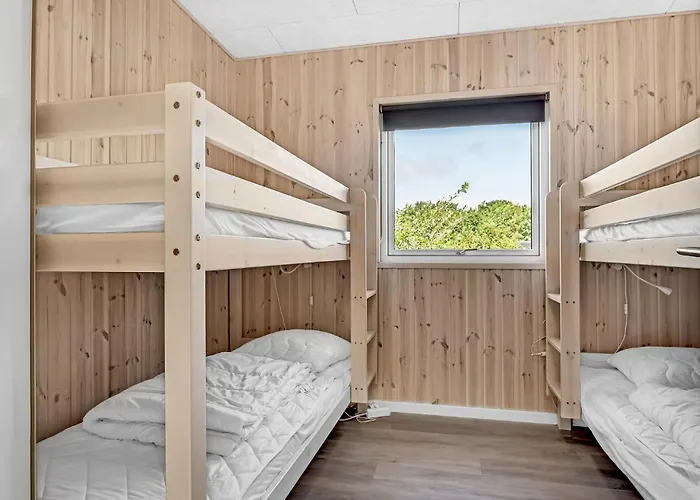 6 Bedroom Stunning In Prázdninový dům *